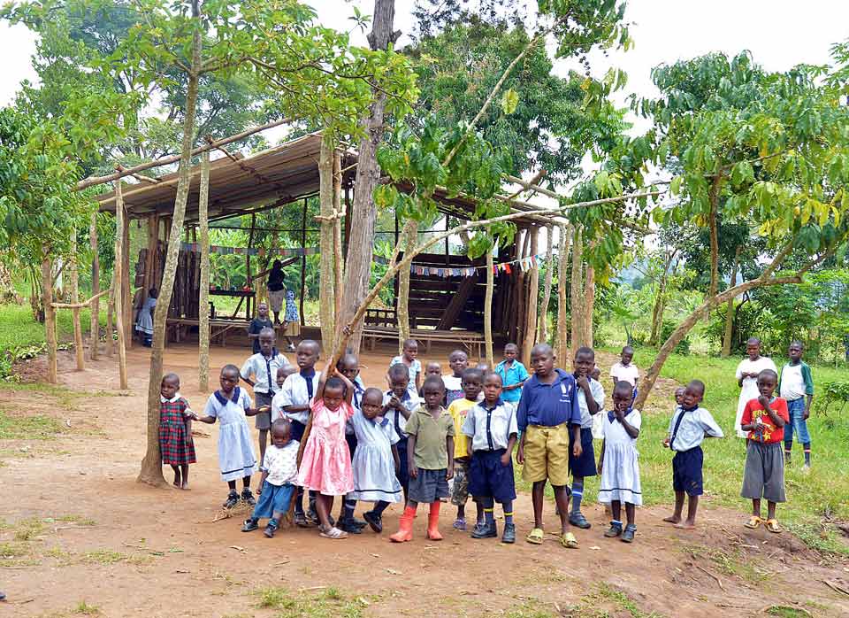 Neue Schule in Nsenene